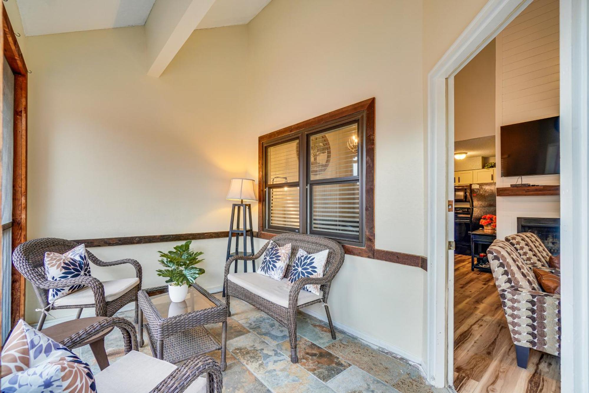 Downtown Gatlinburg Condo With Mountain-View Balcony Exterior foto